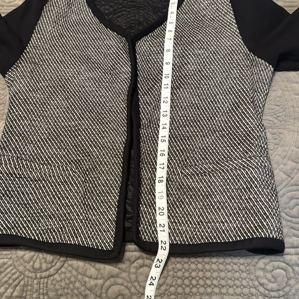 THEORY Stylized Cardigan  Size 12 - Picture 13 of 13